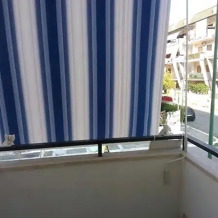 Trilocale A 800 Metri Dal Mare *